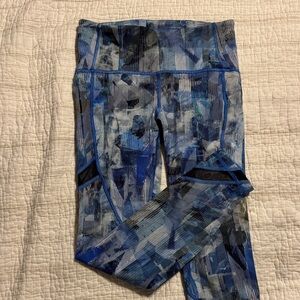 Lululemon Athletica Blue Patterned Capris
